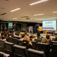 Palestra Educação Financeira